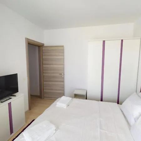 Papaya - Mamaia Nord Apartment Navodari